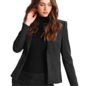 Collectible Gold women’s wool blazer in black